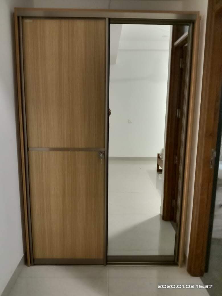 collection-range-of-designs-ideas-pictures-for-lacquer-glass-wardrobes-top-brand-in-noida-greater-noida-india